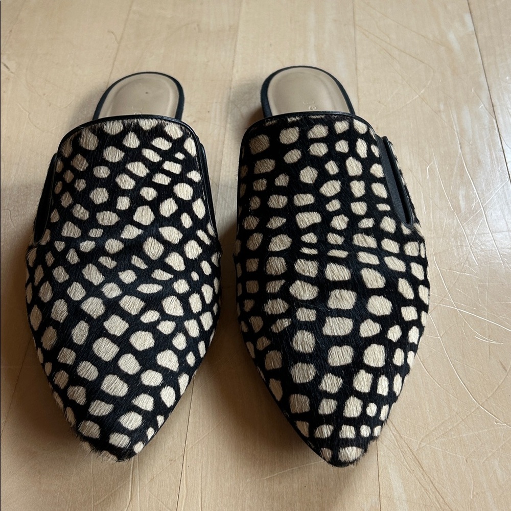 Jenni Kayne Animal Print Pony Hair Pointed Toe Slip-On Mules Size 38.
